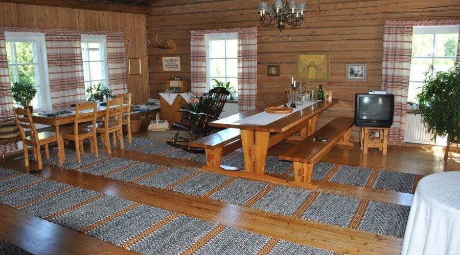 Farmhouse living room
