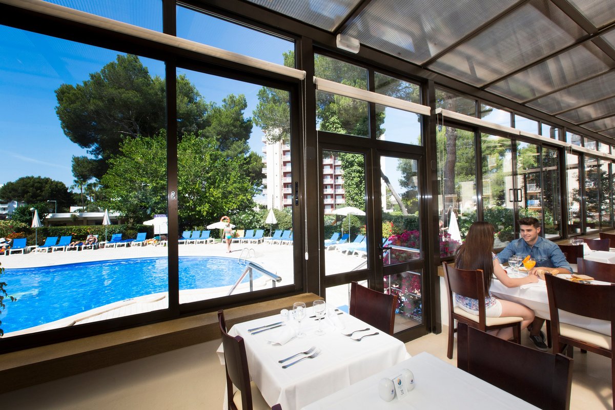Palma отзывы. Playa de Palma Nightclubs. Mollendo Hotel Playa
