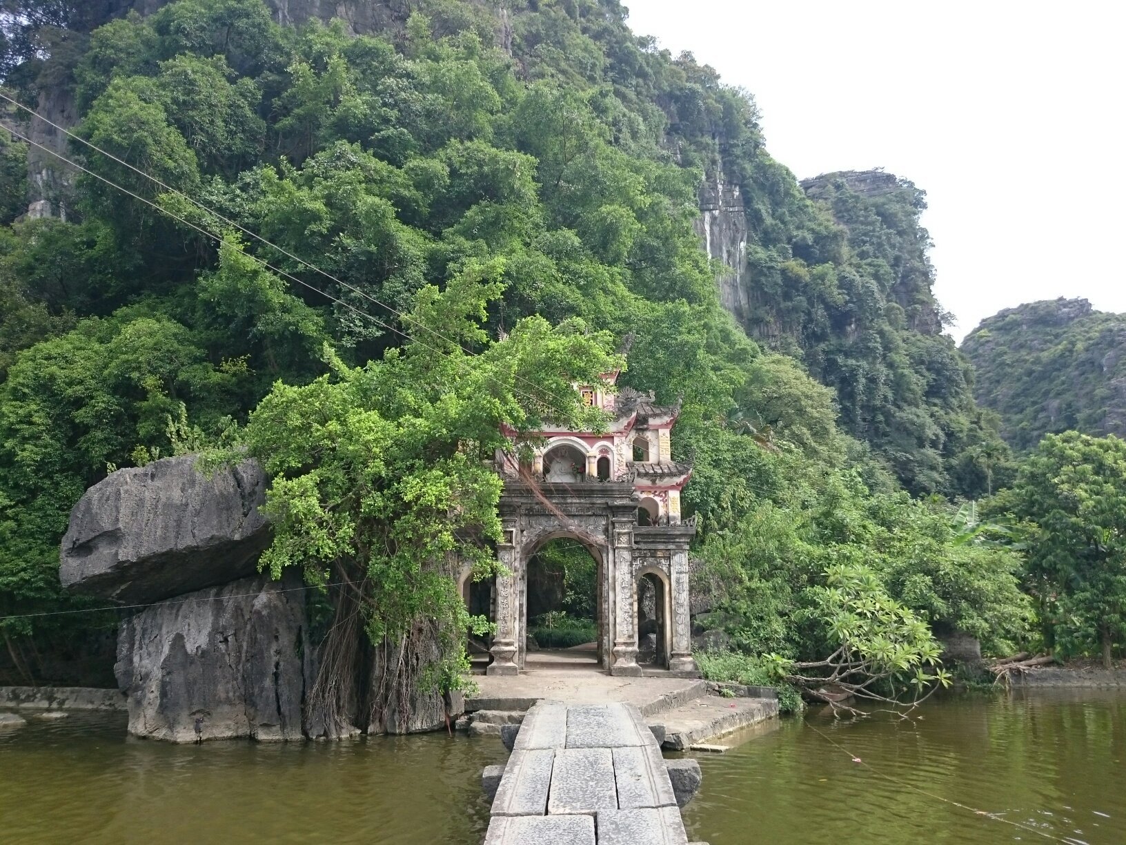 2023年 Bich Dong Pagoda - 行く前に！見どころをチェック - トリップ