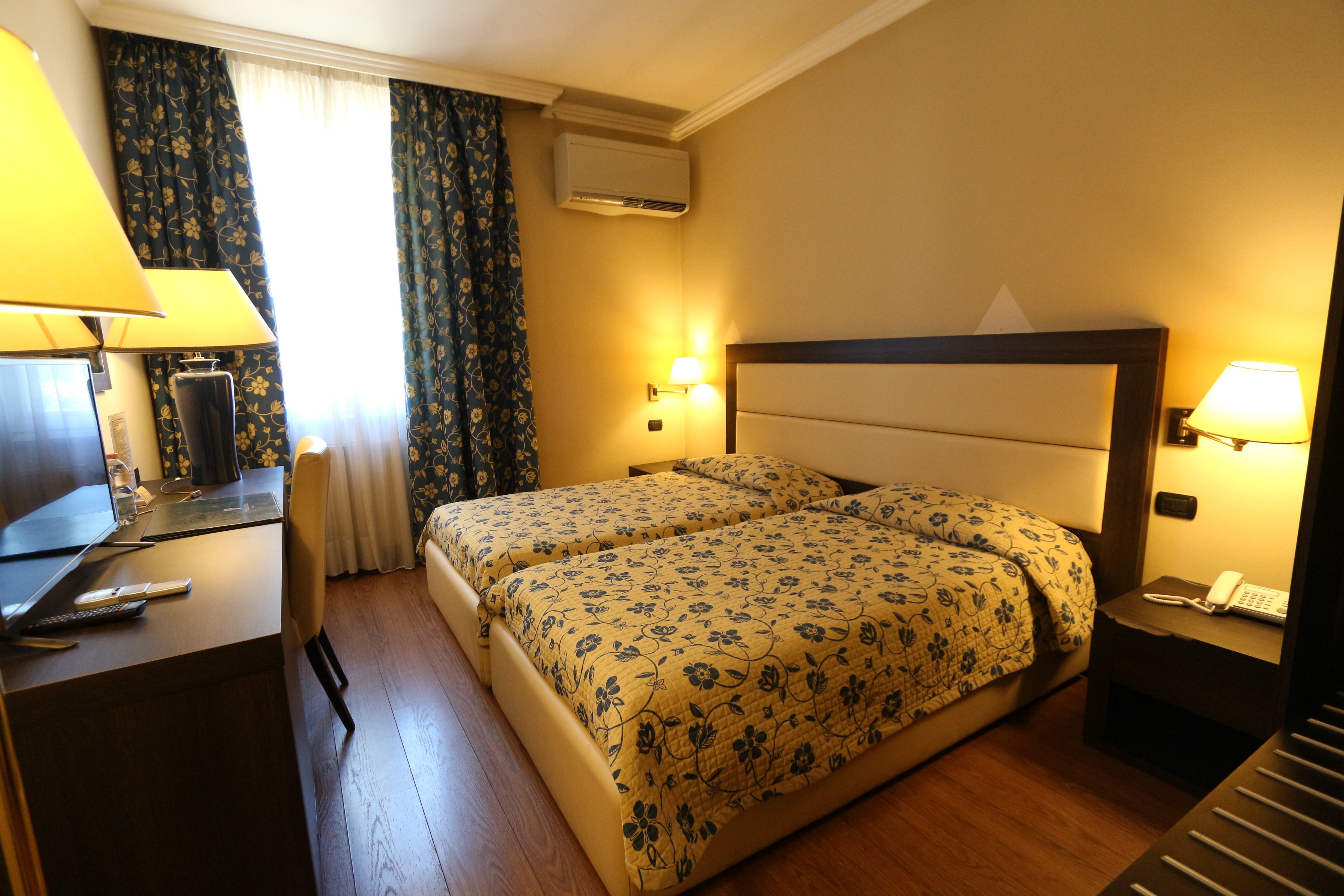 HOTEL DEI TIGLI ANGERA - Updated 2022 Prices, Reviews (Italy)