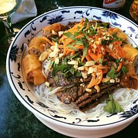Beef w vermicelli & veggies...