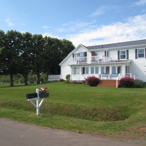 The Beach House Inn