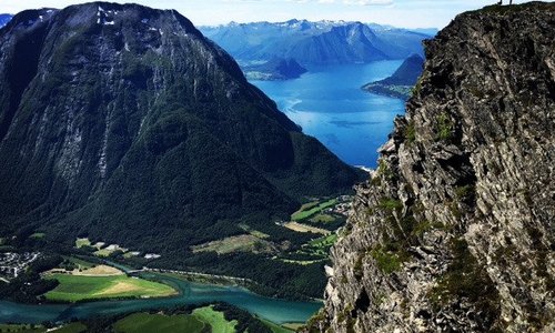Breathtaking view! That's me up there :)