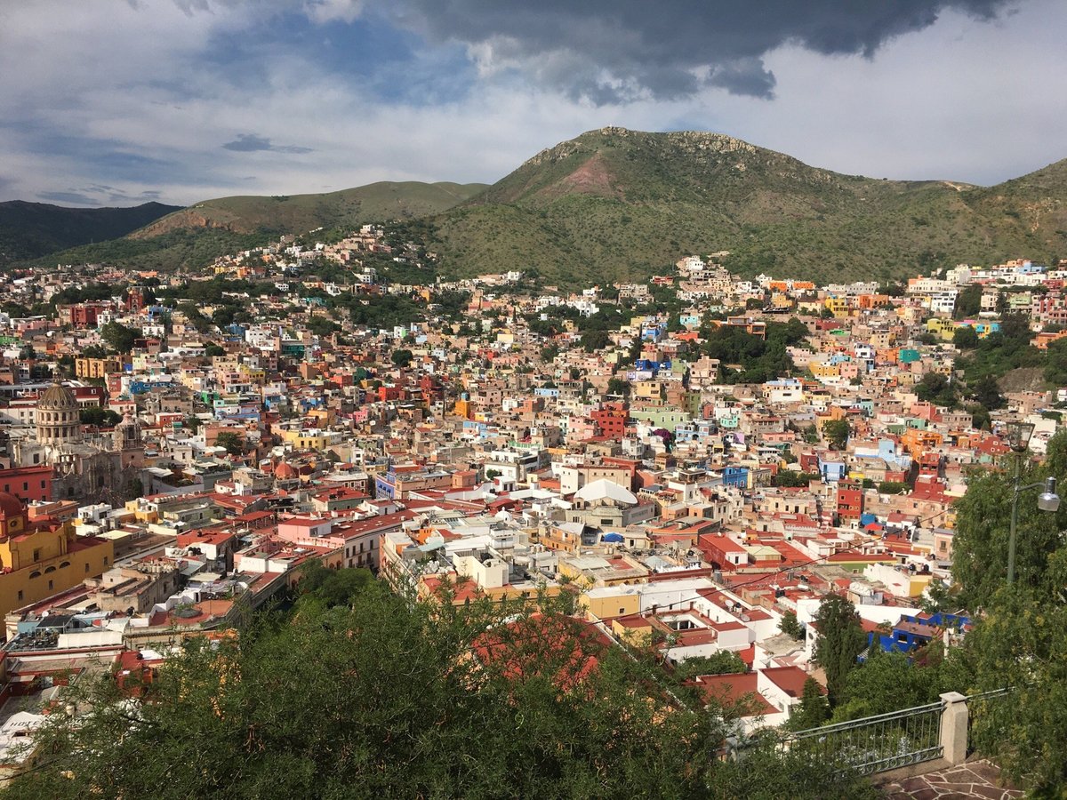 All the world's a stage”: Creating Guanajuato, Mexico's Tourism Image