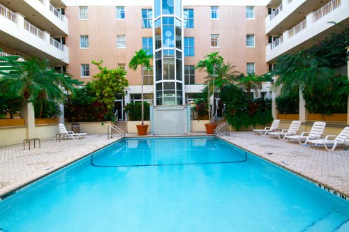 Rodeway Inn South Miami - Coral Gables image
