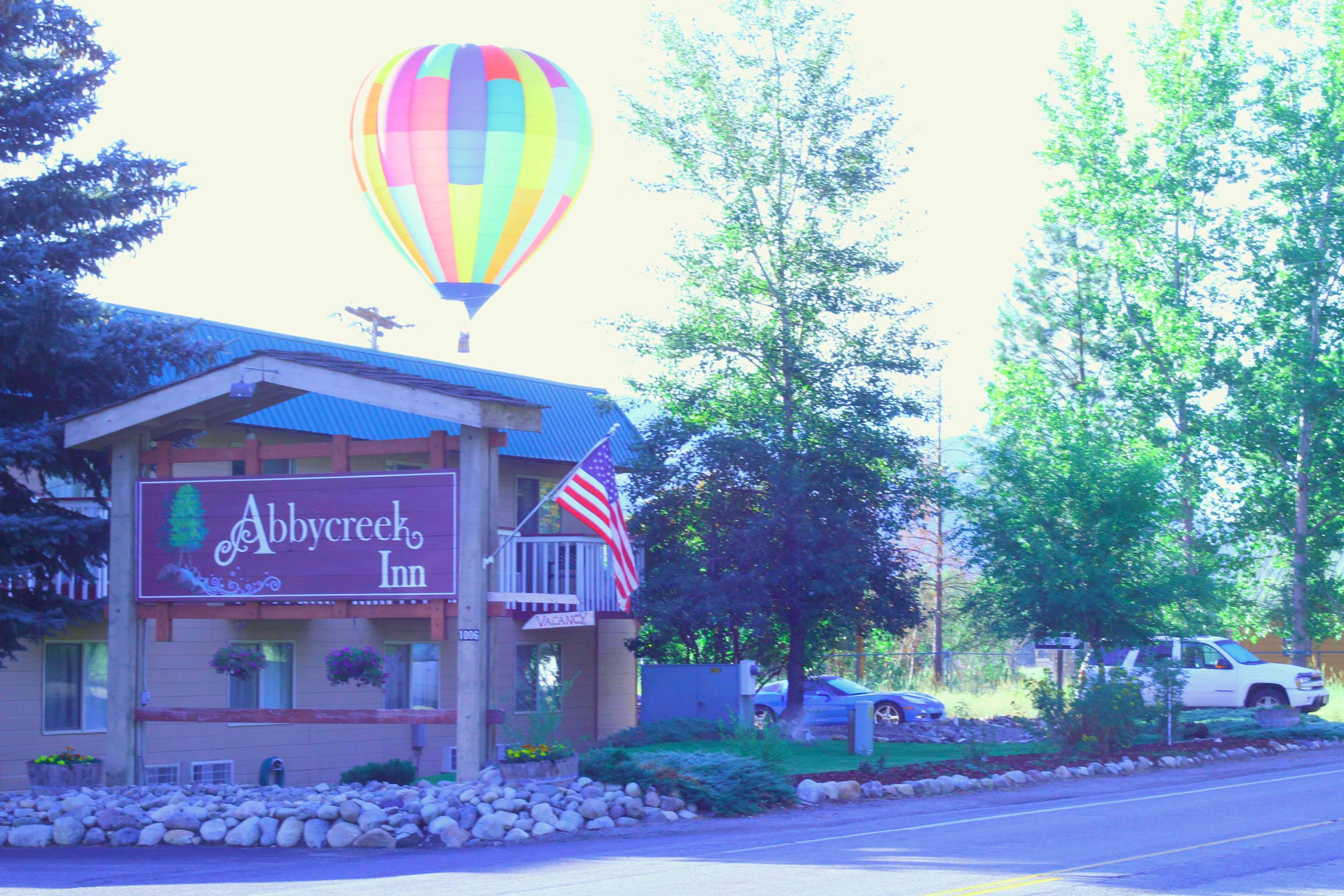 Hotel photo 4 of AbbyCreek Inn.