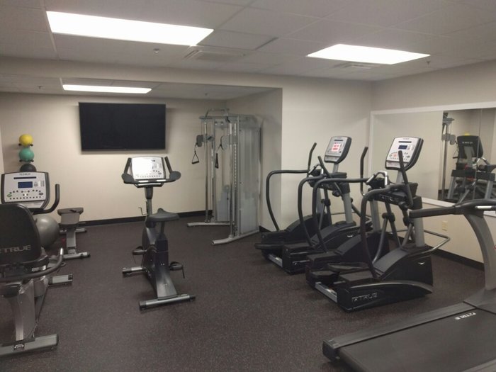 Cedar Point's Hotel Breakers Gym Pictures & Reviews - Tripadvisor