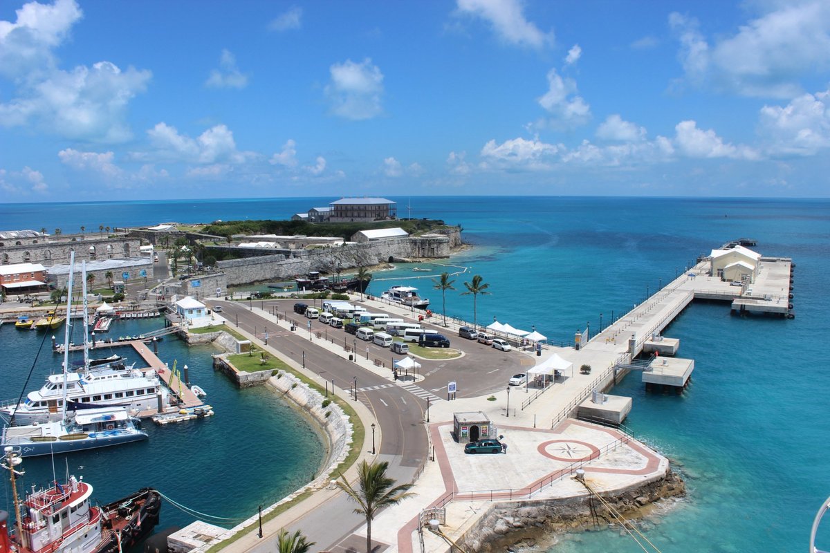 photo-ops-bermuda-dockyard-ferry-dock-royal-naval-dockyard-sandys