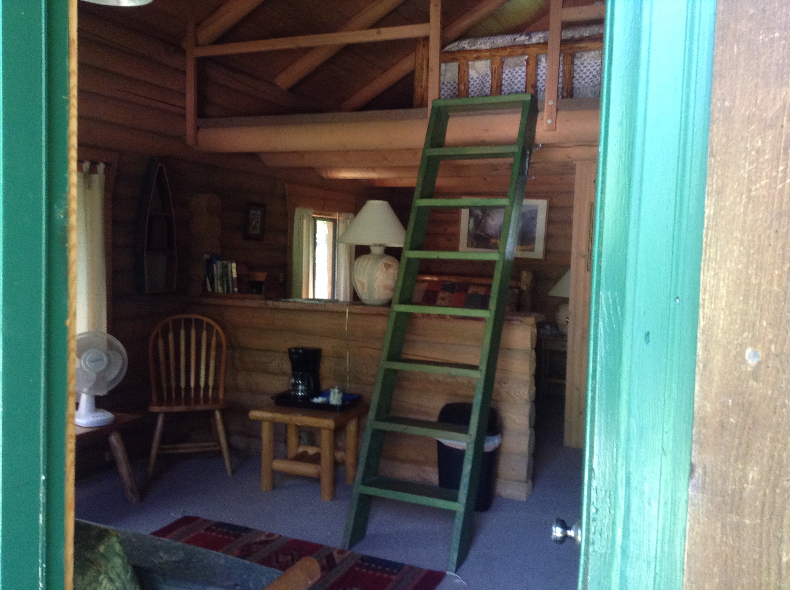 Hotel photo 9 of Swan Lake Cabins.