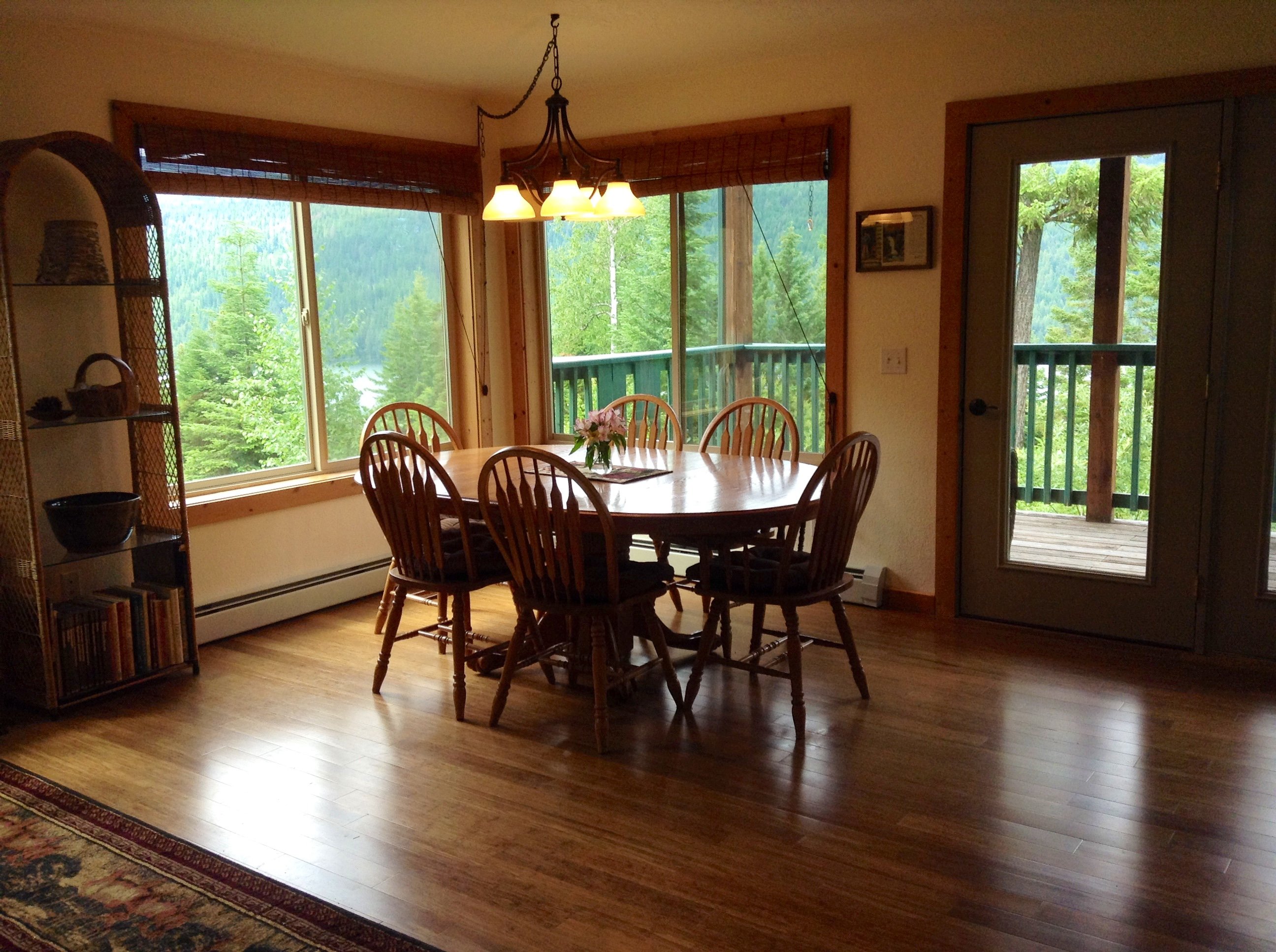 Hotel photo 6 of Swan Lake Cabins.