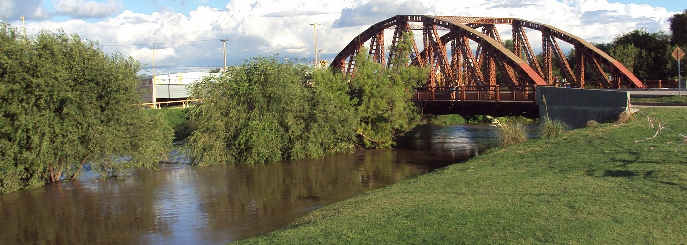 Puente De La Historia