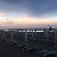 spiaggia sera a cena