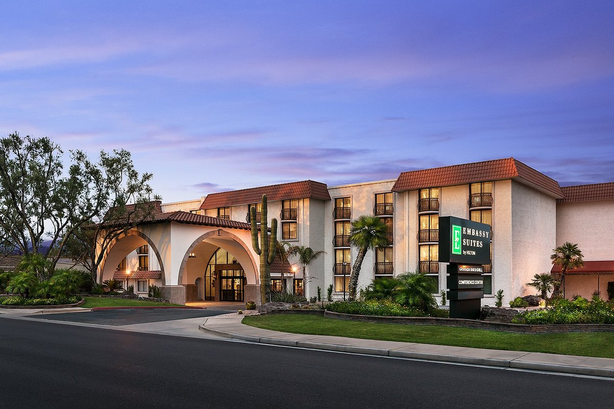 Embassy Suites by Hilton Scottsdale Resort, hotel in Scottsdale