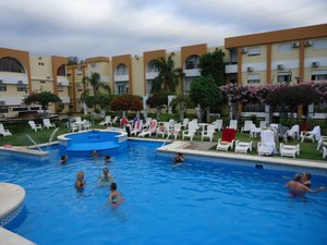 Piscina y playa