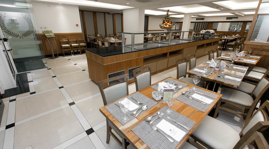 Restaurante Ouro Verde at the Hotel Atlantico Praia