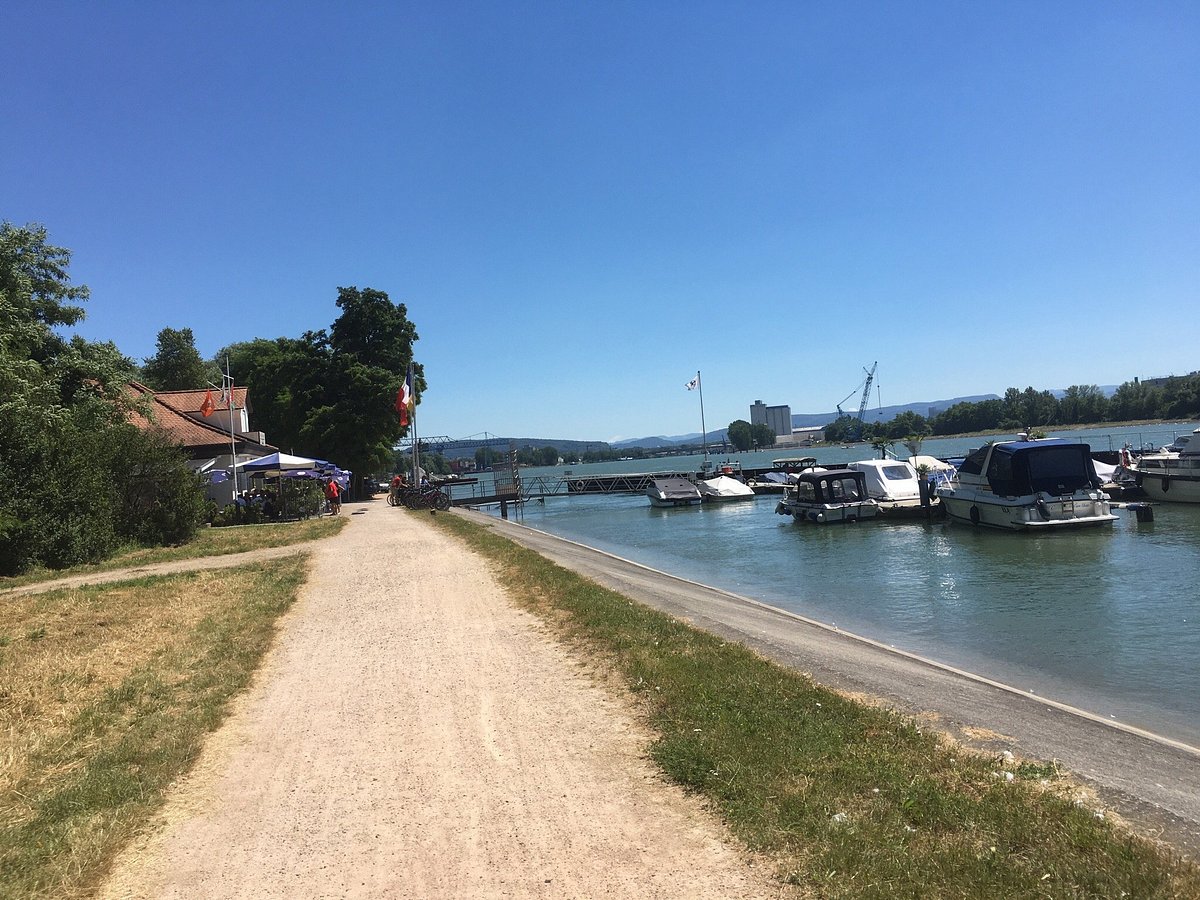 yachtclub weil am rhein speisekarte