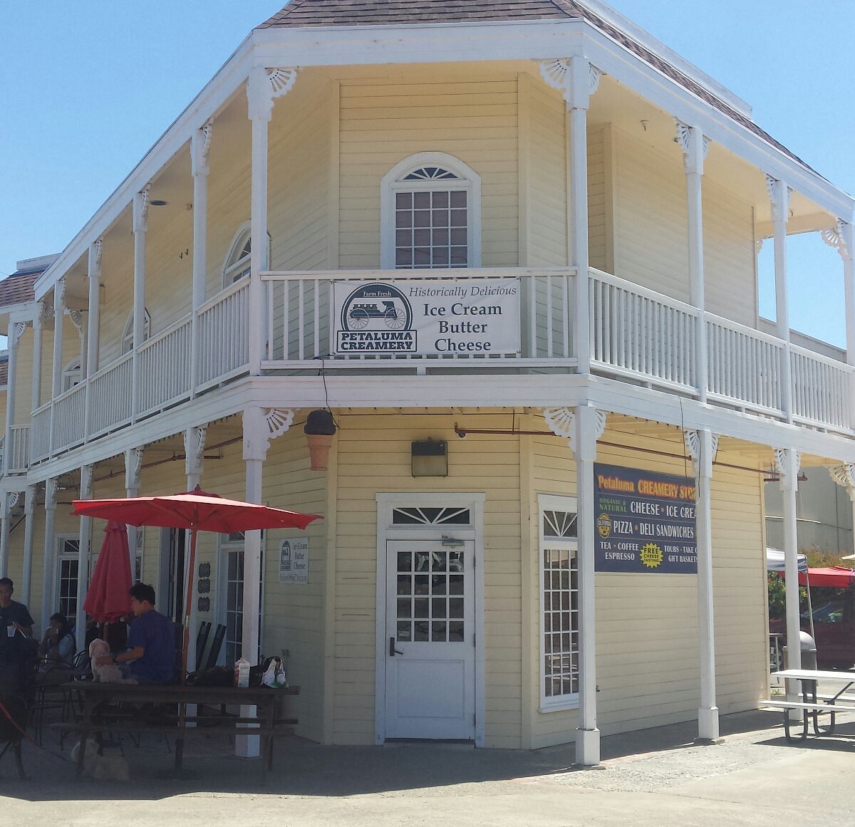 Petaluma Creamery - Artisanal Cheese