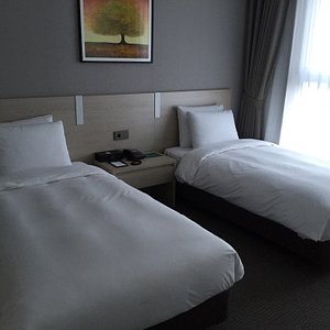 IBC Hotel in Seoul, image may contain: Furniture, Bed, Painting, Bedroom