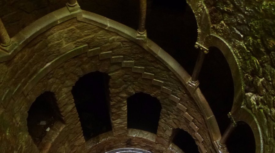 Initiation Well at Quinta da Regaleira - view downward
