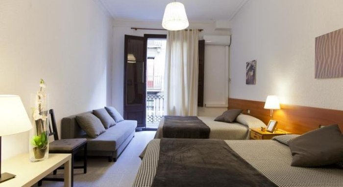 Imagen 1 de Hostal Dragonflybcn