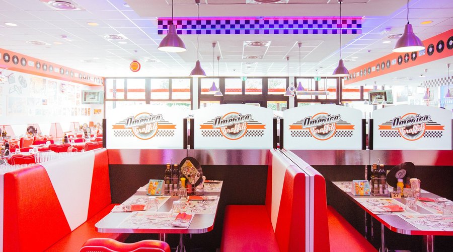 AMERICA GRAFFITI, San Giovanni Lupatoto - Photos & Restaurant Reviews - Order Online Food Delivery - Tripadvisor