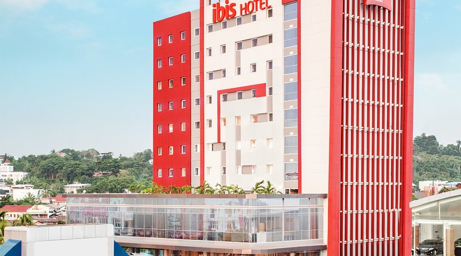 Penampang Depan Hotel