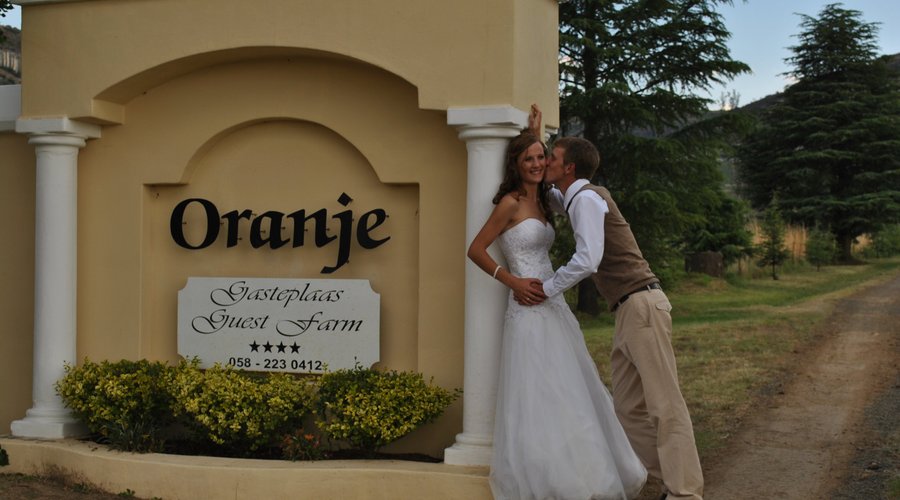 Oranje Guest Farm