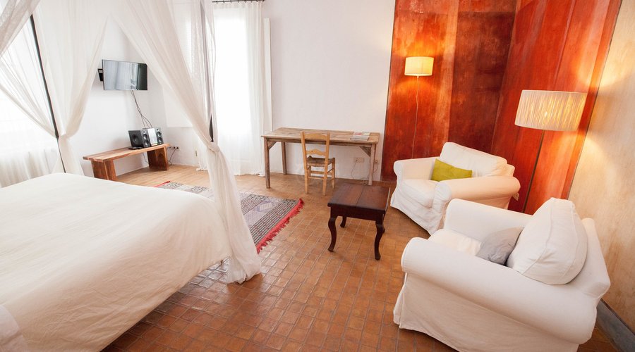 The Sant Cristòfol Double Bedroom at the Hotel Tres Sants
