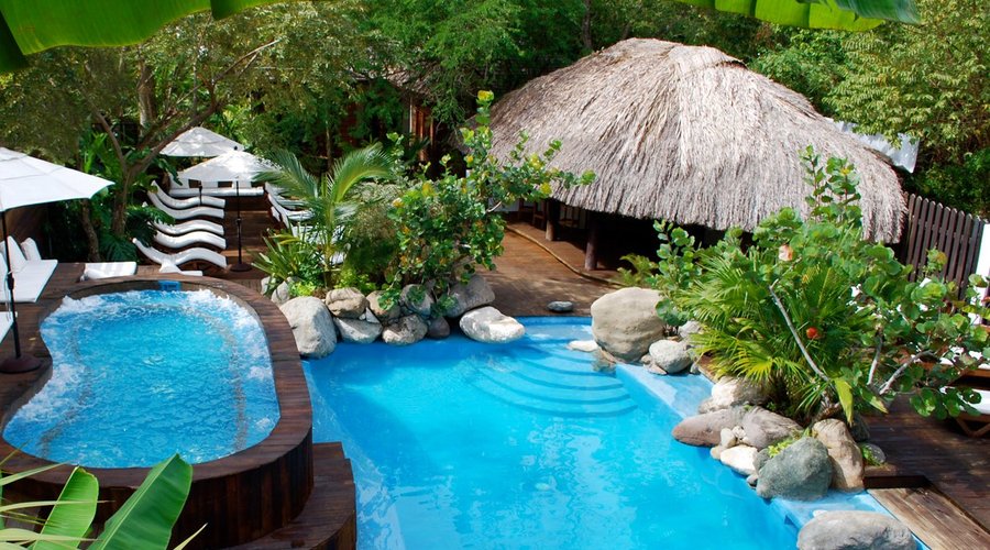 Lagoon pool