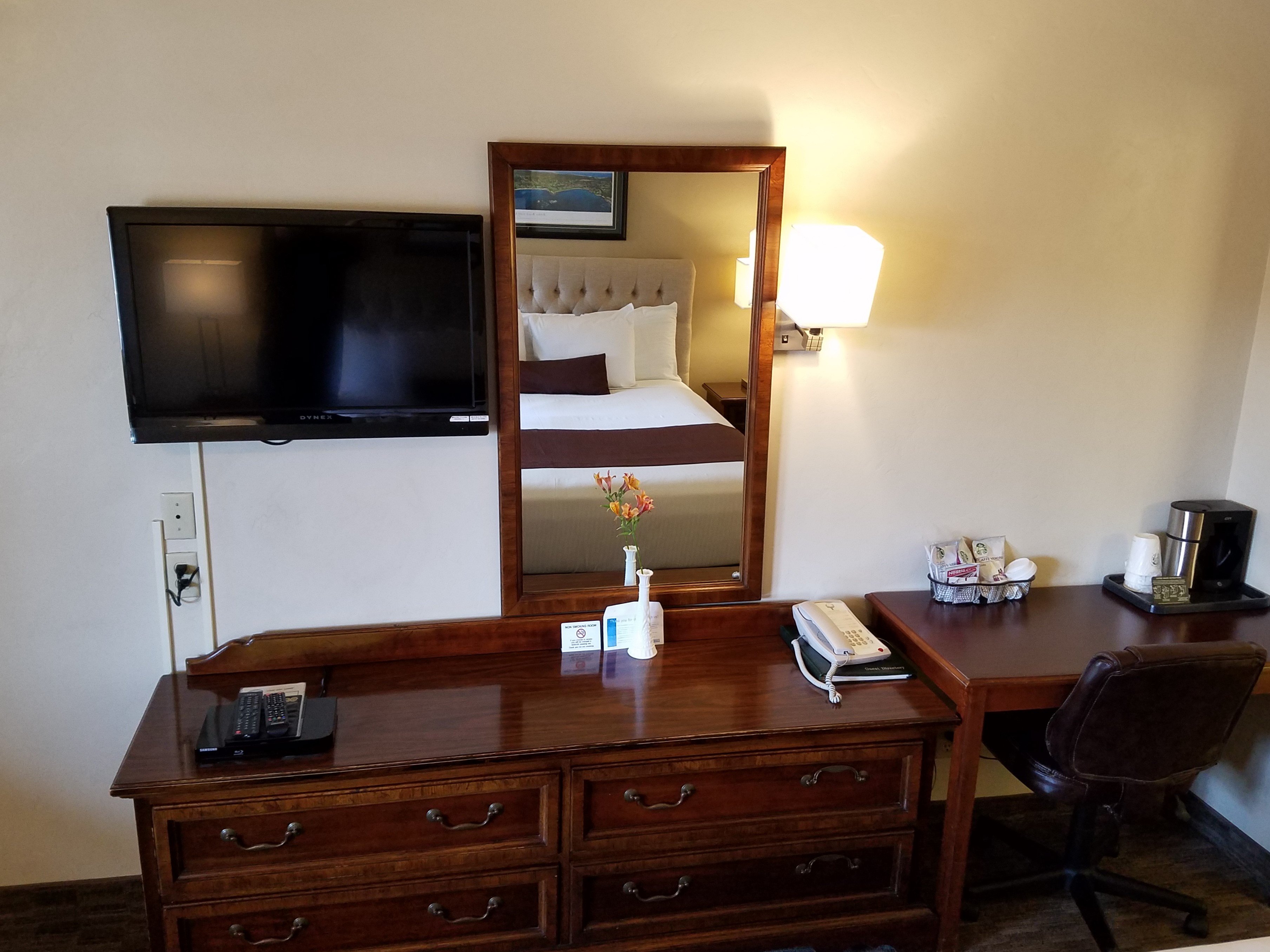 Hotel photo 74 of Lone Oak Lodge.