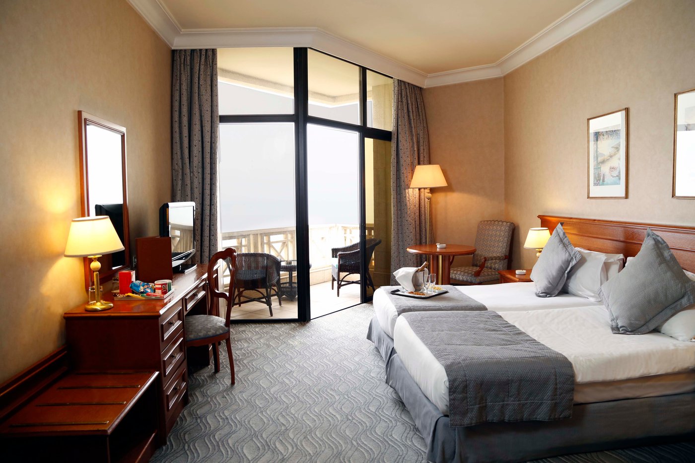 THE BAYVIEW HOTEL $104 ($̶1̶8̶9̶) - Prices & Reviews - Beirut, Lebanon