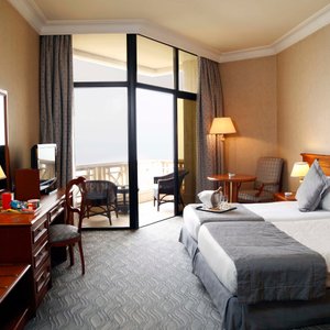 Deluxe Twin Rooms With Sea View