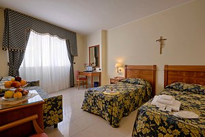 CENTRO DI SPIRITUALITA PADRE PIO desde $1,118 (San Giovanni Rotondo) -  opiniones y comentarios - hotel - Tripadvisor