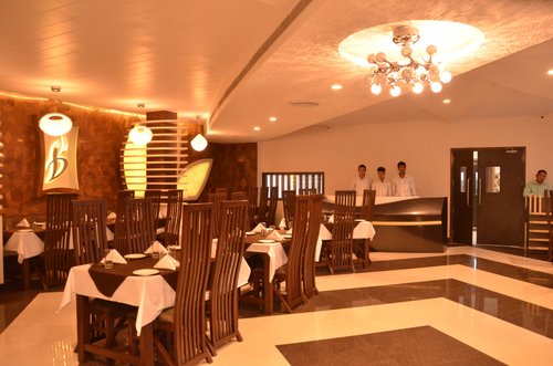 HOTEL BELLEVUE INN - Updated 2024 Prices & Reviews (Sri Ganganagar, India)