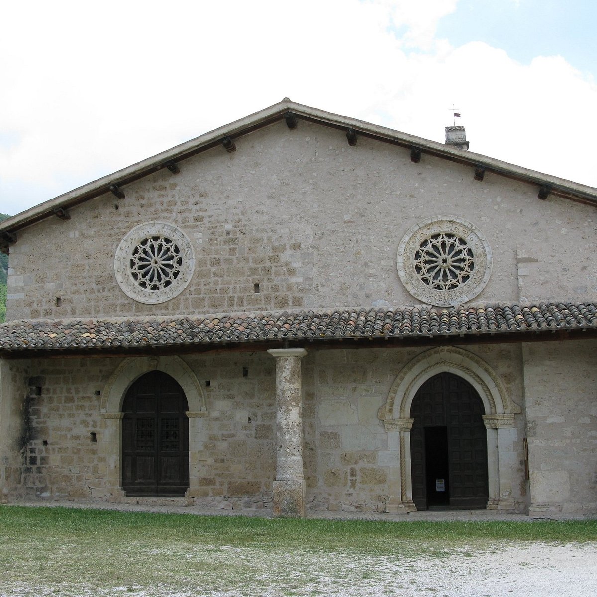 Chiesa di San Salvatore di Campi (Norcia) - All You Need to Know BEFORE ...
