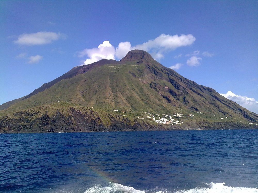 Turismo en Stromboli 2021 - Viajes a Stromboli, Italia - opiniones ...