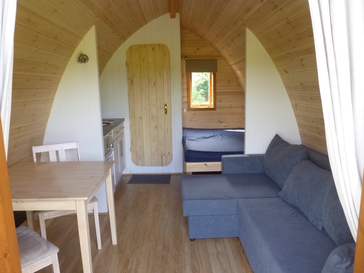 Hillside Caravan Park Rooms: Pictures & Reviews - Tripadvisor