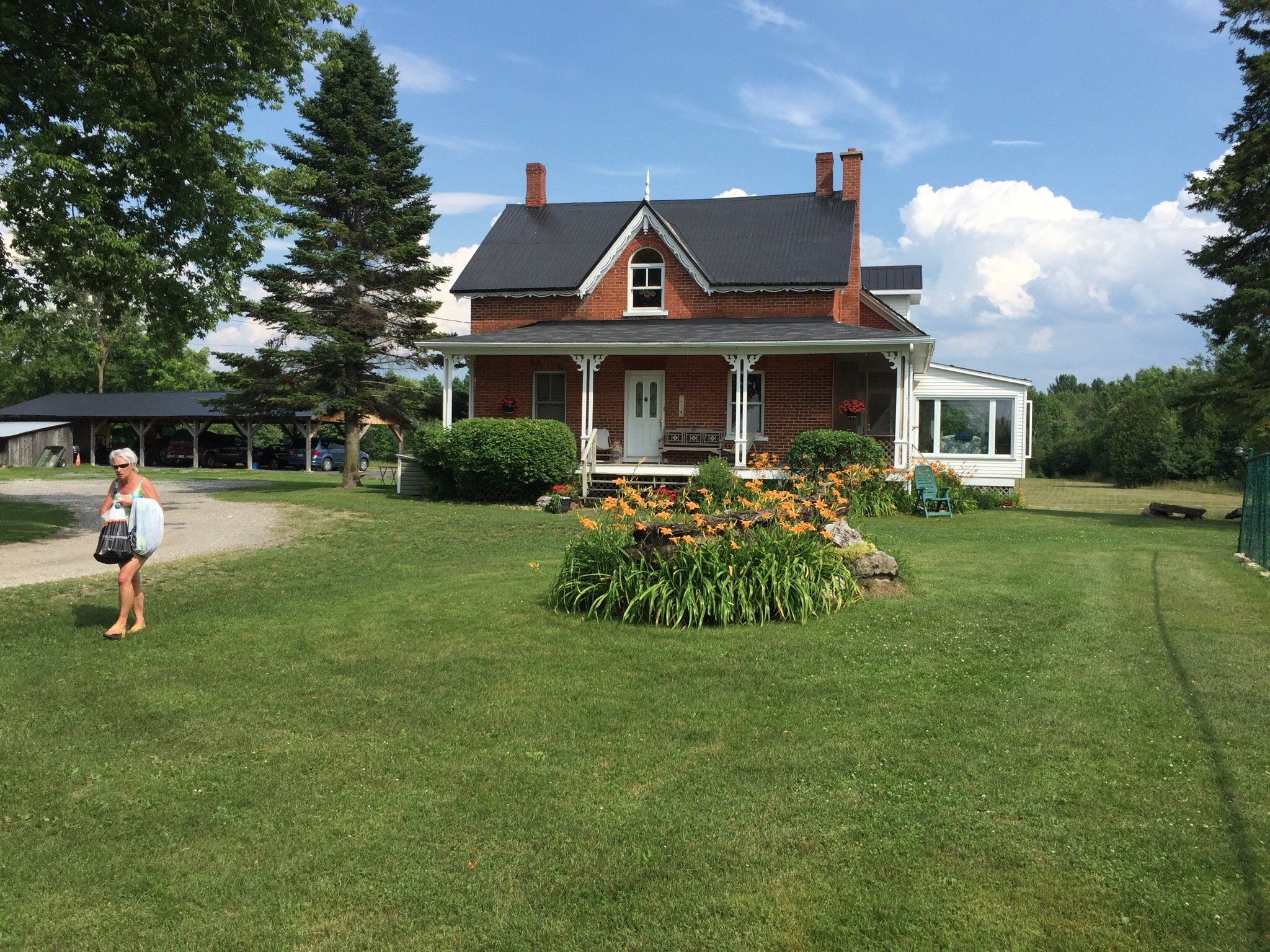 Gite Centaure Bed & Breakfast - Reviews & Photos (Hinchinbrooke, Quebec ...