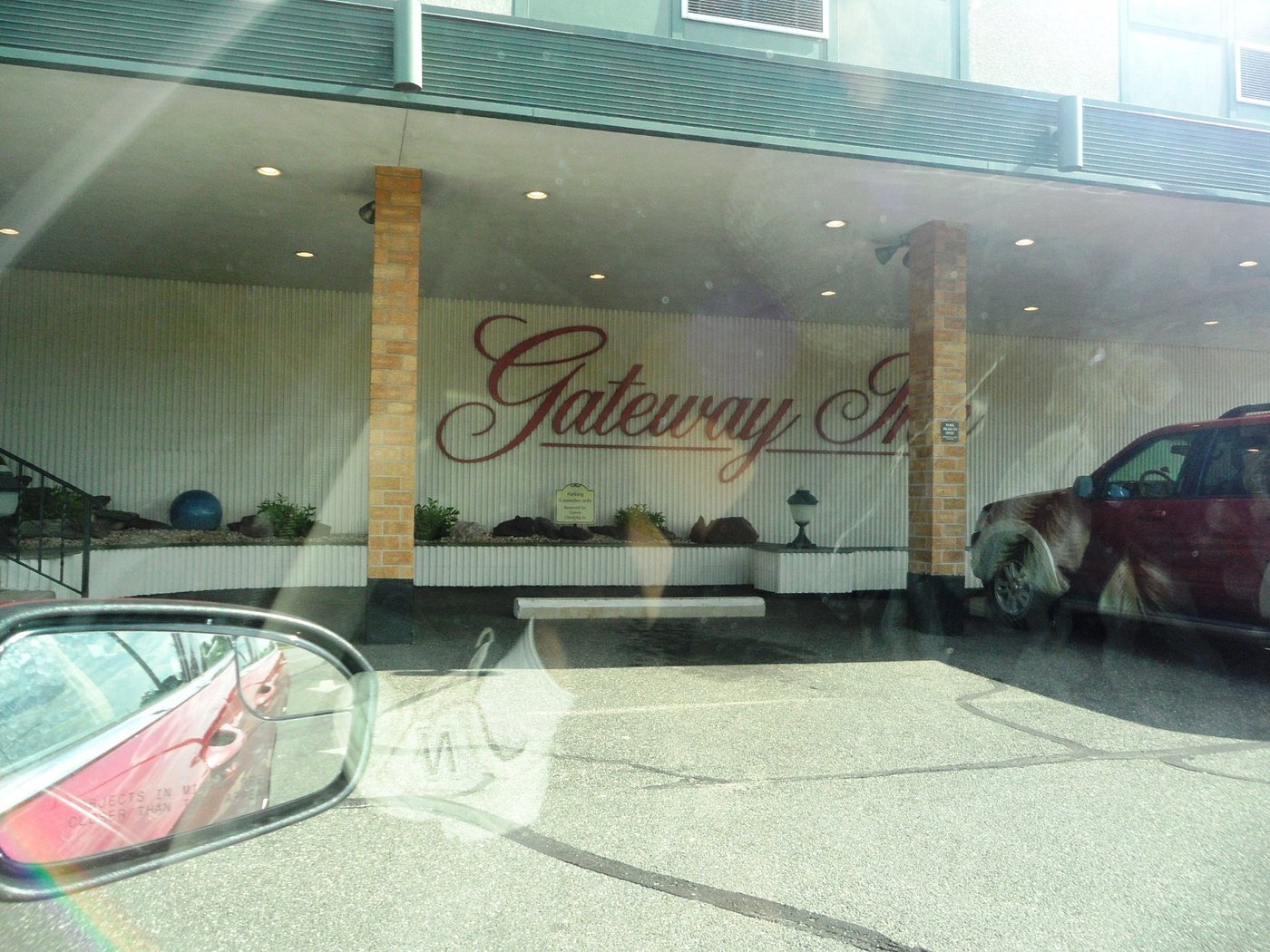 GATEWAY INN (Merrick, NY) Otel Yorumları ve Fiyat Karşılaştırması