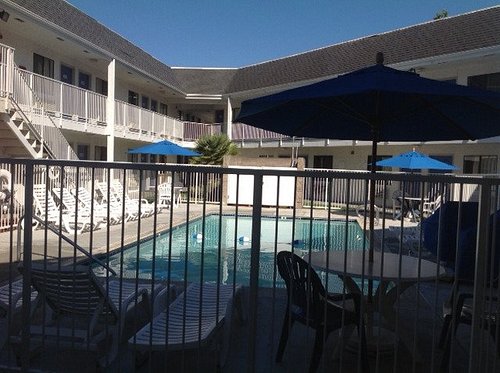 MOTEL 6 FREMONT NORTH - Motel Reviews, Photos, Rate Comparison