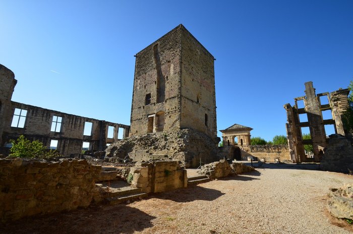 Vestige du Chateau