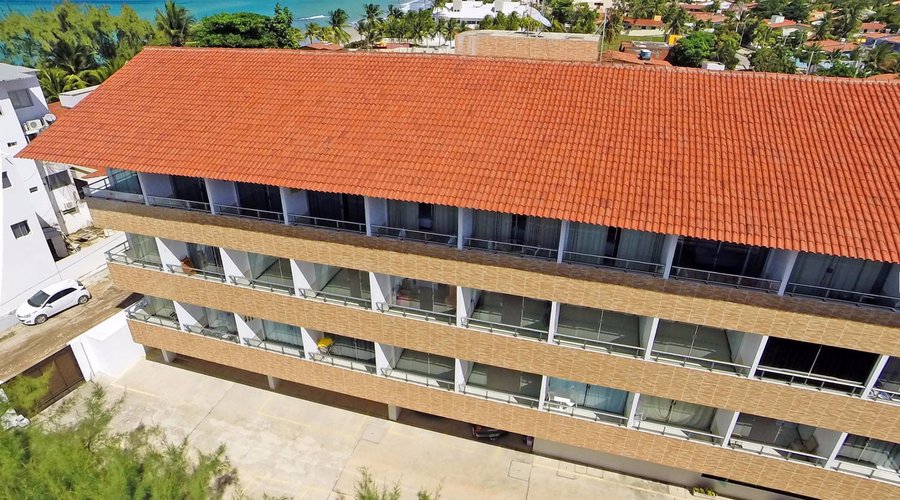 fachada lateral - Praia dos Carneiros Flat Hotel 