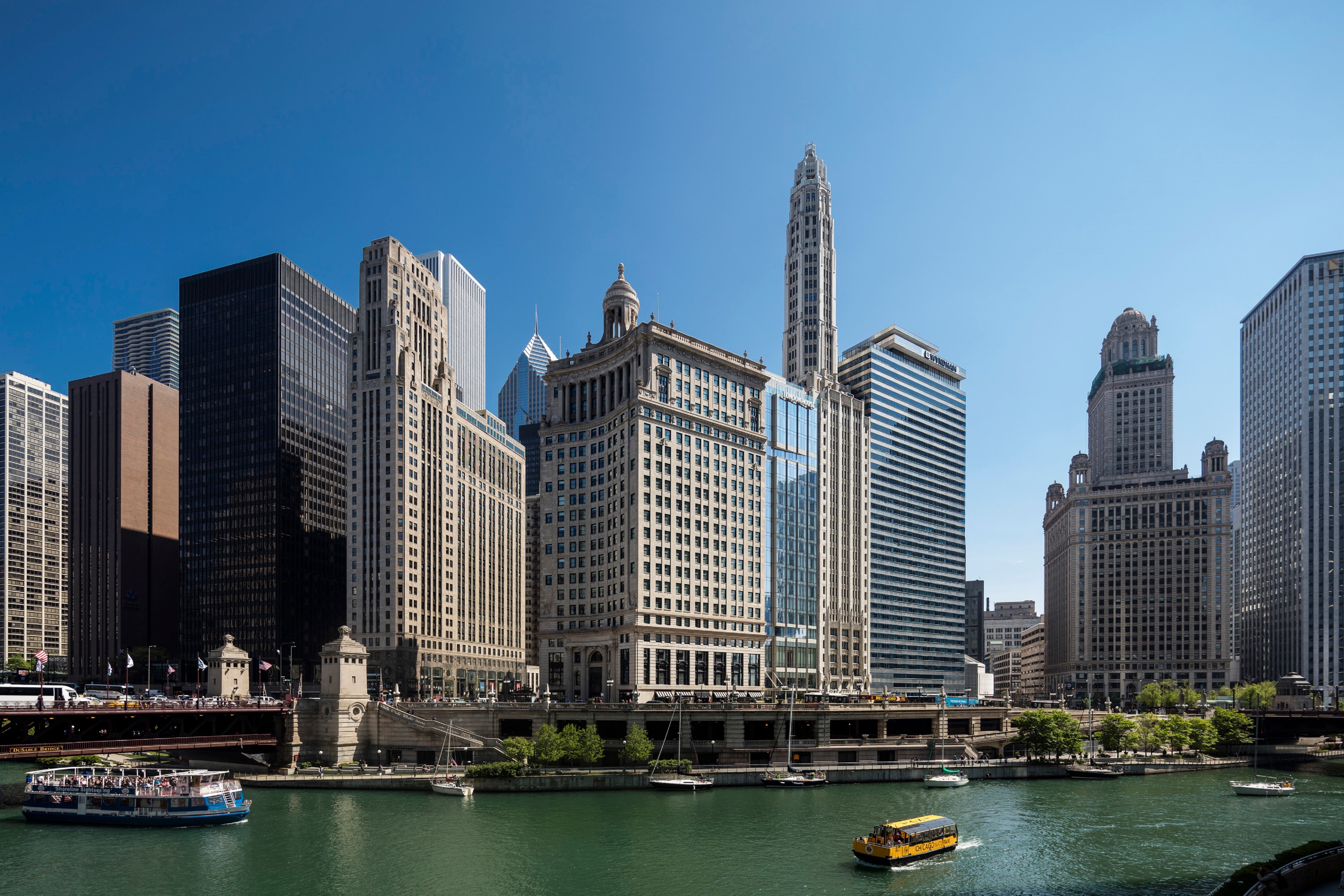 THE 10 BEST Chicago Hotel Deals (Jan 2024) - Tripadvisor