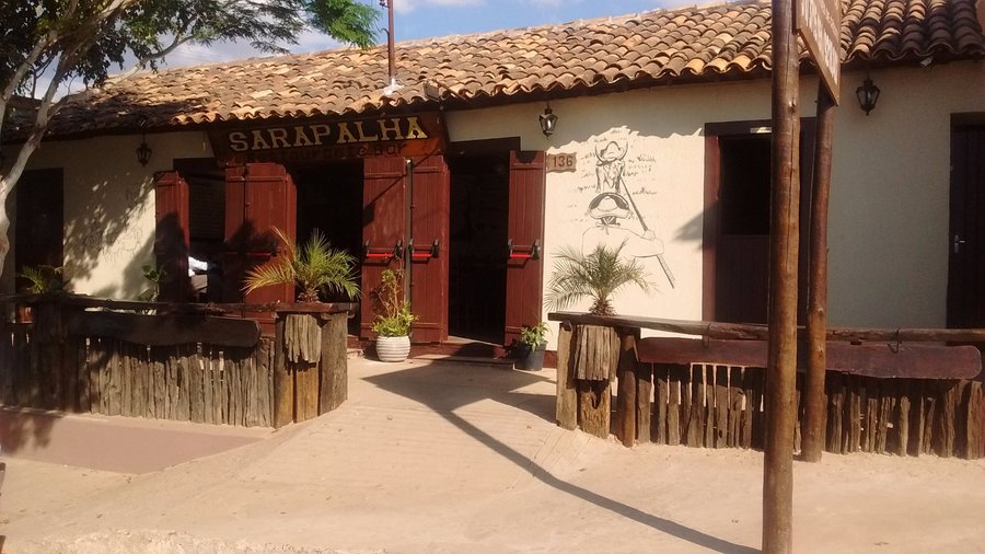 Foto da faxada do restaurante.