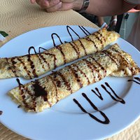 Restaurante a pie de pista del aeropuerto de peinador. Una joya oculta que debe ser descubierta.