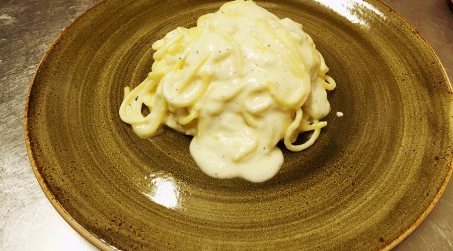 CACIO E PEPE