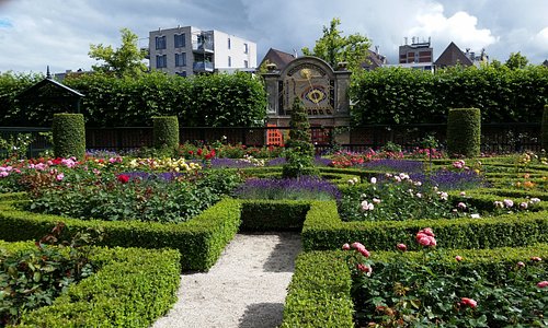 Prinsenhof Gardens in Groningen