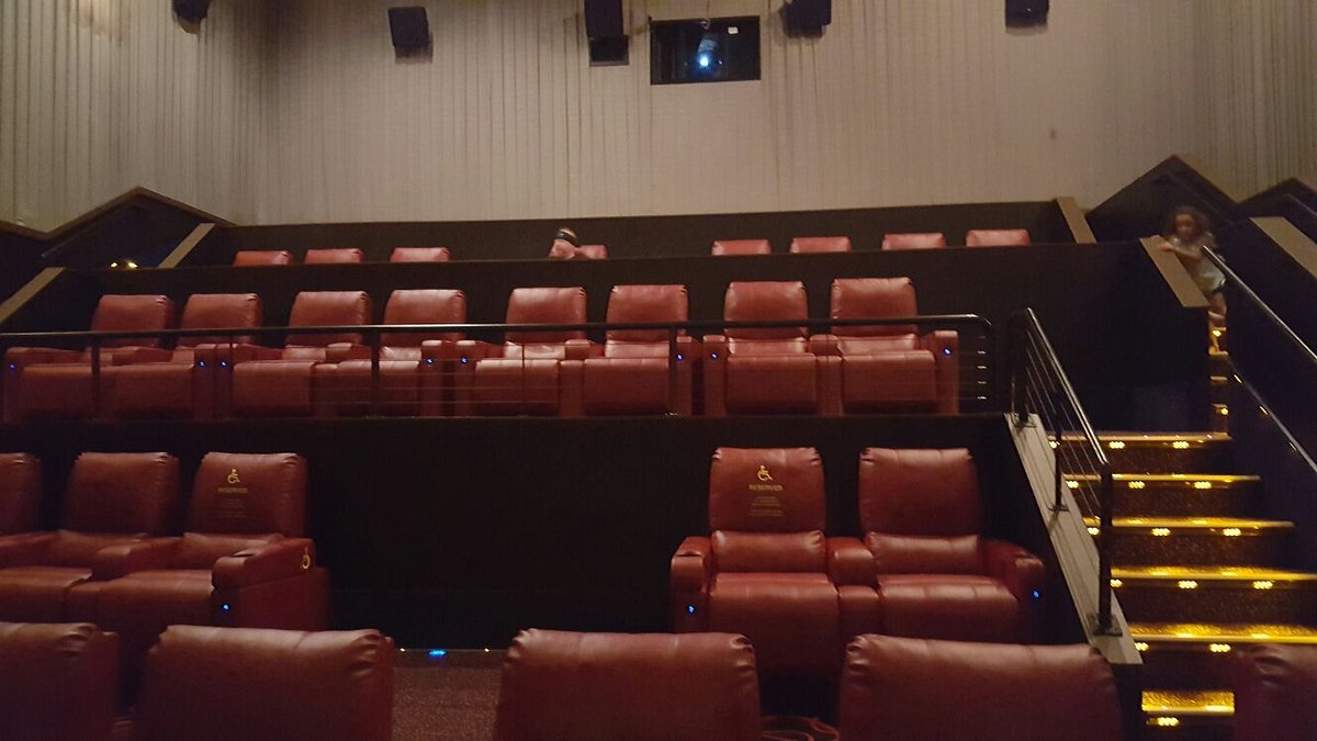 amc movie theater lafayette la
