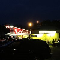 Valley HI Food Drive-In