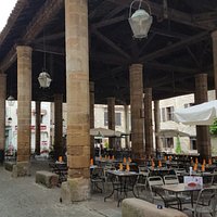 Halle de Cordes-sur-Ciel